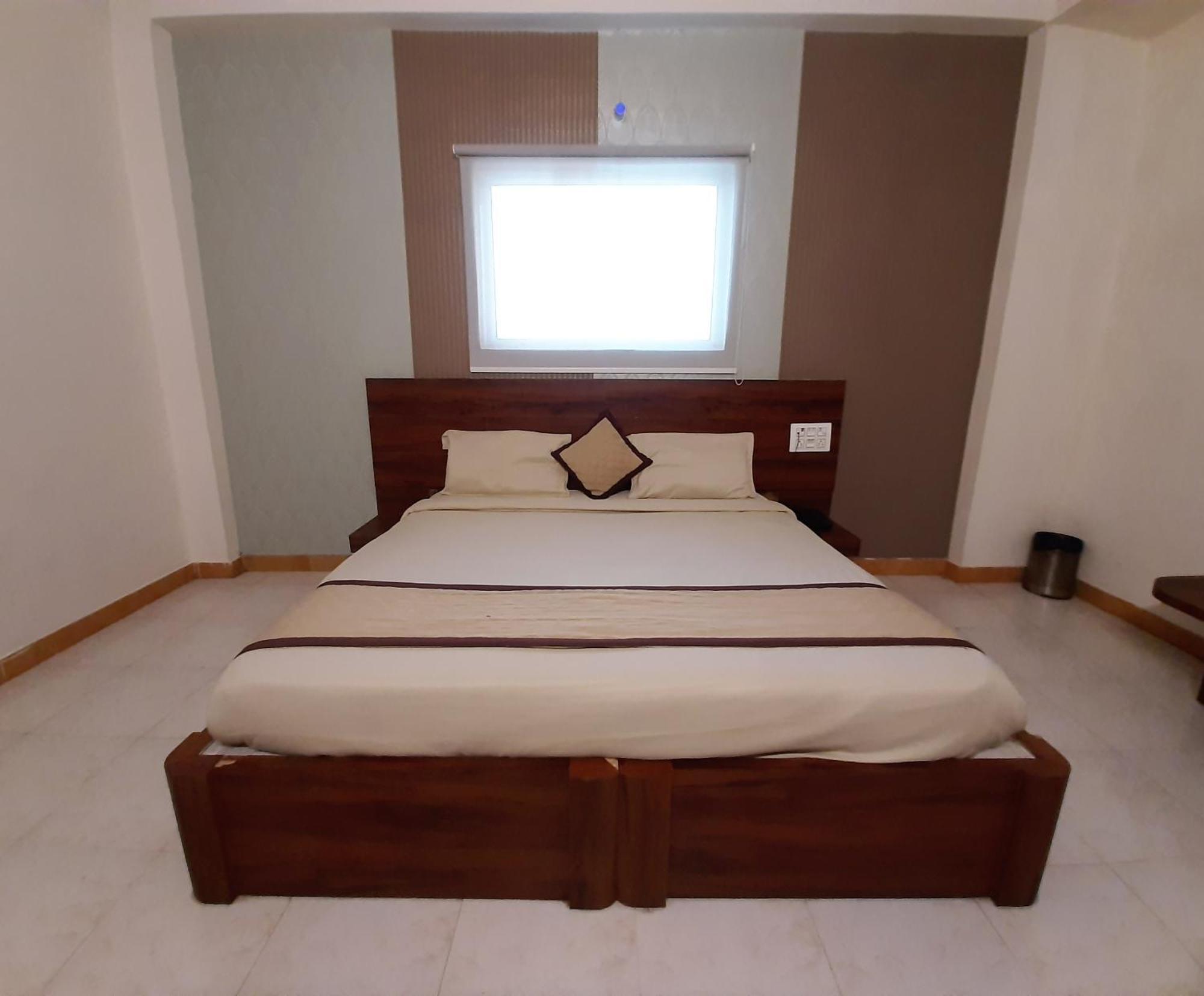Hotel Elegant, Near Mansarovar, Divisione di Jaipur Esterno foto