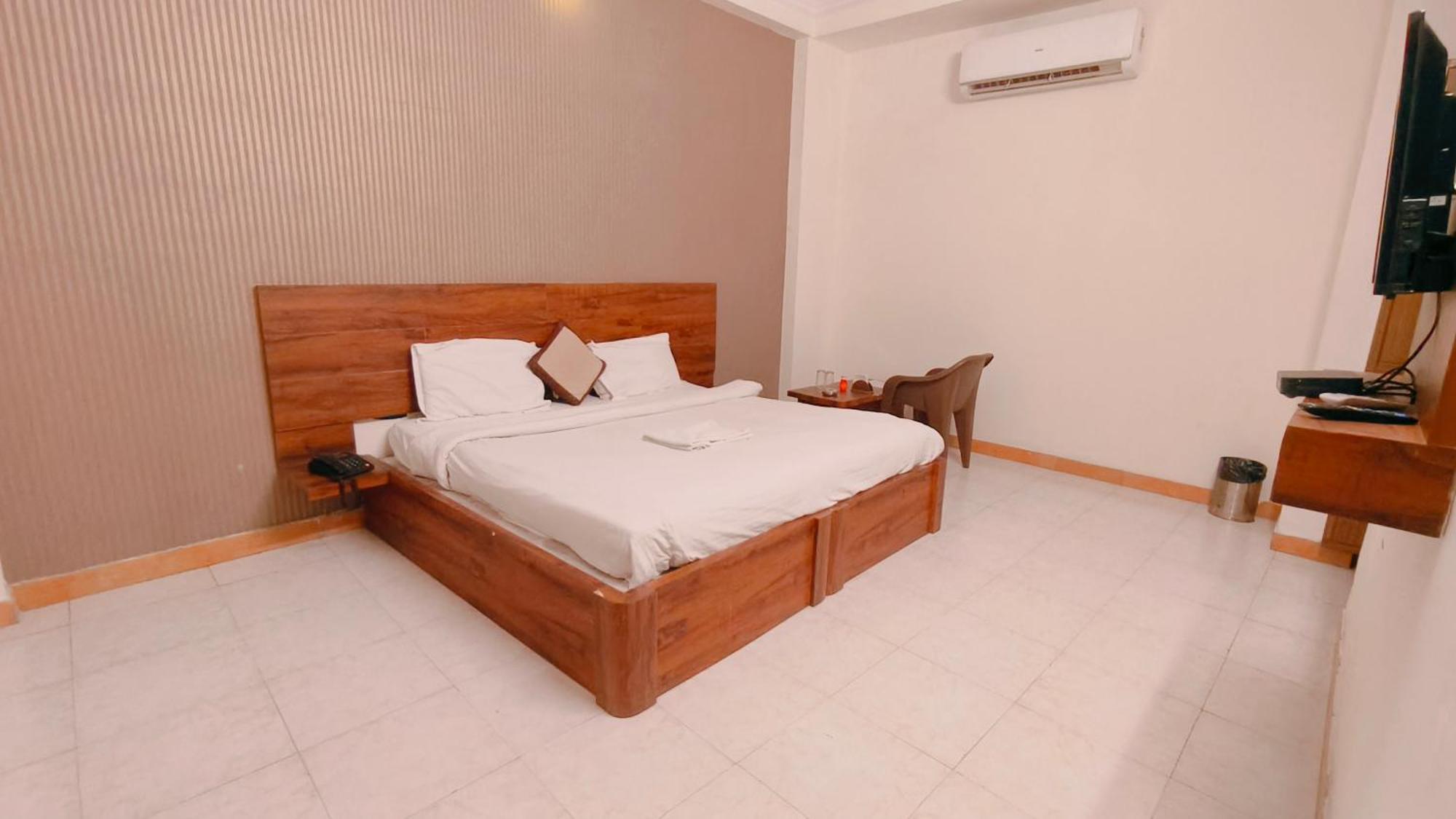 Hotel Elegant, Near Mansarovar, Divisione di Jaipur Esterno foto